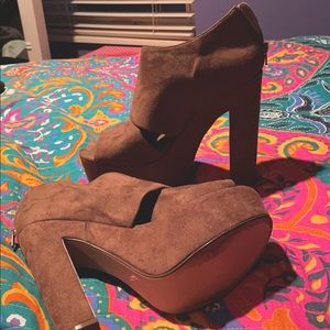 Women’s brown suede platform heels